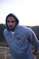 EVERYDAY ESSENTIAL SWEATSHIRT GREY